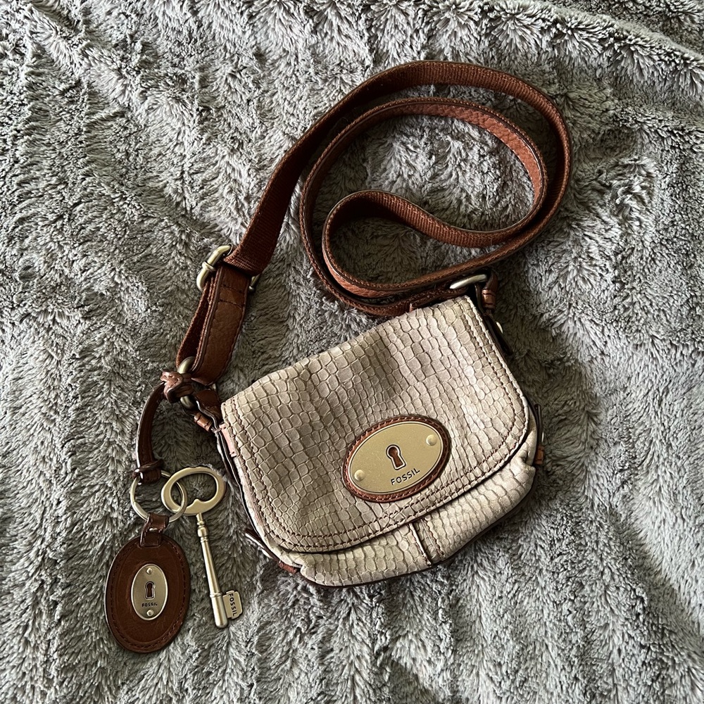 Fossil Maddox leather crossbody